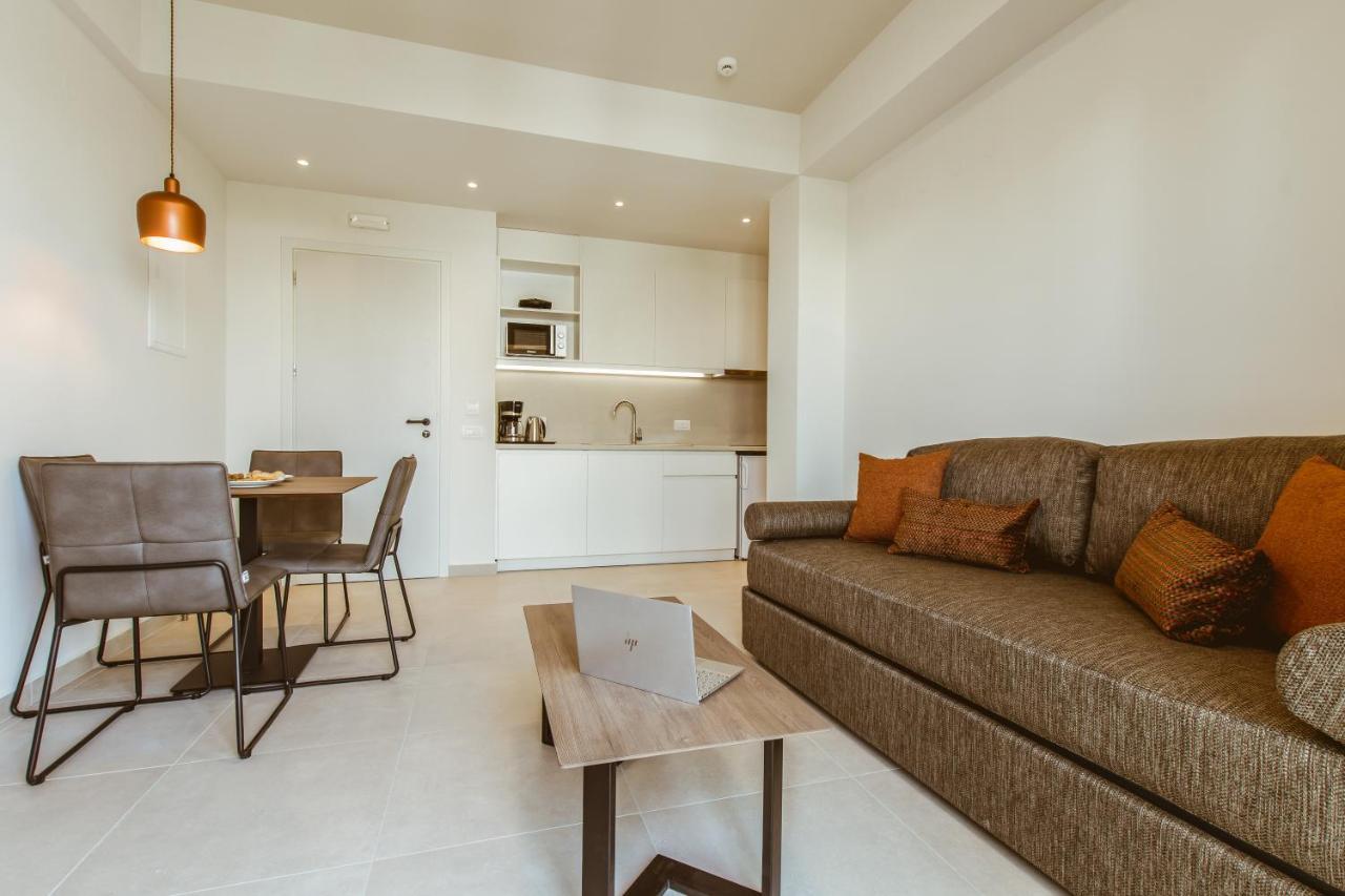 Antel Suites & Apartments 하니아 외부 사진